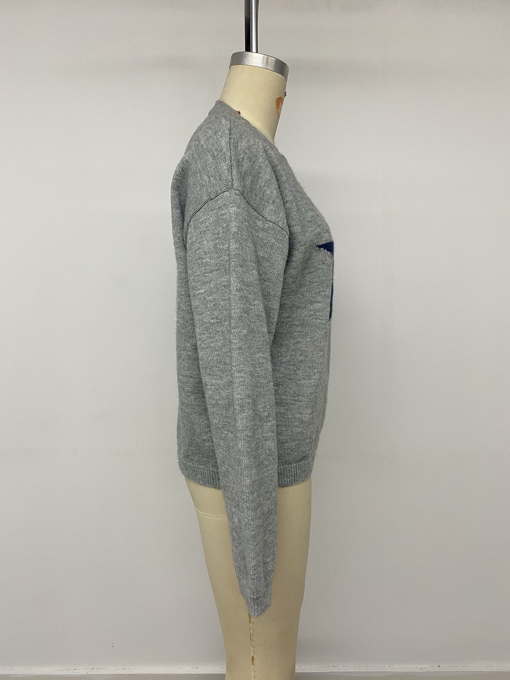 Star-Patterned Dropped Shoulder Sweater - Picture 12 of 14